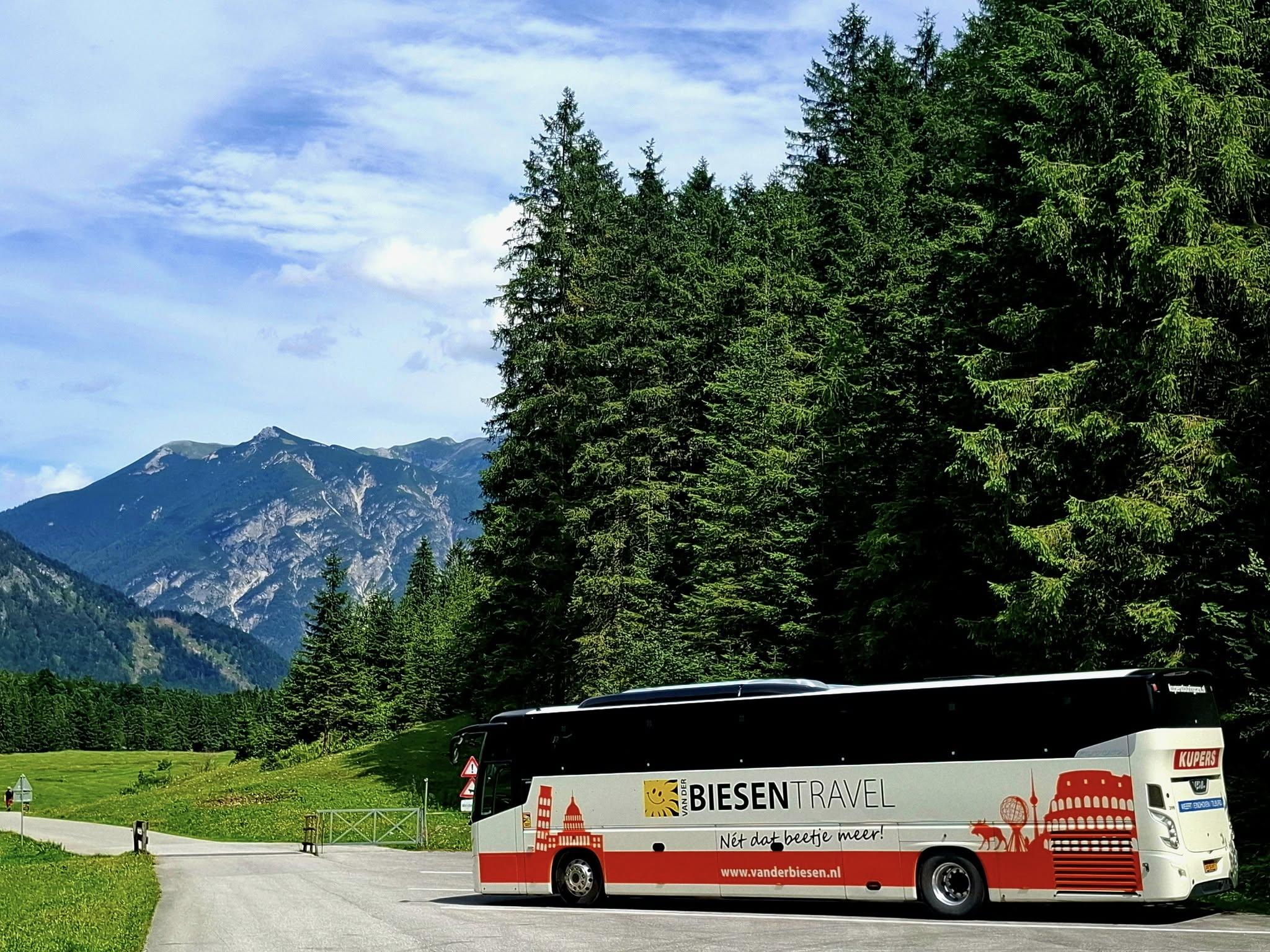 Touringcar Biesen Travel